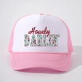 Dettaglio della stampa Howdy DARLIN' sul cappello trucker vintage in schiuma rosa e bianco - Bianco & Rosa
