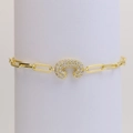 Bracelet chaîne trombone doré avec un élégant pendentif fer à cheval serti de cristaux - Lettre C