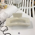 Rectangle acetate hair claw clip with creamy white marble texture and shell finish - Pearl White Pattern