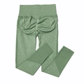 Seamless peach lift yoga leggings in grass green with honeycomb breathable mesh - Army Green