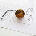 Mini messing bel met zwart koord op wit papier voor doe-het-zelf knutselprojecten - 28mm Rood Koord Legering