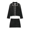 Elegantes schwarz-weißes Tweed-Strickset mit verkürzter Jacke und passendem Minirock - S / Schwarz