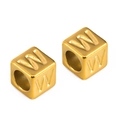 Goldene 7mm Edelstahlperle in Würfelform mit W-Gravur für DIY Schmuckherstellung - Buchstabe W
