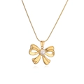 Elegante collar dorado con colgante de lazo y perla blanca en cadena de serpiente para mujer - Estilo de Lazo de Perla Dorada (24623)