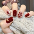 Short wine red gradient press-on nails with heart and checkerboard patterns - R349 Sweetheart Chessboard / Nail Glue Version