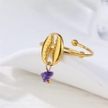 Detail of 18k gold plated ring with shell design and irregular purple amethyst pendant - Purple/R00890G-P