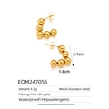 Detail of 18K PVD gold plated stainless steel C-shaped earrings with beaded texture - Beaded C-Shape Earrings (EOM247056)