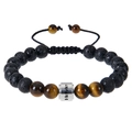 Dettaglio del bracciale intrecciato con perle occhio di tigre e cilindro in metallo inciso - Occhio di Tigre-Bracciale Inciso