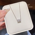Collana in titanio argento con ciondolo a doppio anello e zirconi incastonati - Stile Doppio Anello Pavé (X321) / Argento