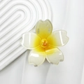 Elegant yellow gradient flower shark clip with a translucent cherry blossom hair claw - Yellow (Notched Frangipani)