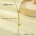 Collana regolabile in acciaio dorato con perla da 1,2 cm e dettagli sulle dimensioni - Stile Dorato (NMSN-B347-1)