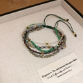 Bracciale multistrato vintage con perline e cristalli in una scatola regalo in legno - Verde