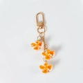 Portachiavi realistico in PVC a forma di popcorn con chiusura dorata e tre ciondoli - Popcorn Gusto Originale (3 Pezzi)