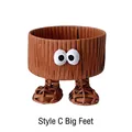Cesto portaoggetti a forma di orso in rattan marrone con occhi e base a piedoni - Mostro dai piedi grandi (Occhi tondi)