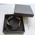 Pulsera de ojo de tigre y piedra magnética presentada en una caja de regalo cuadrada - Ojo de Tigre Hematita Y Ágata Con Caja