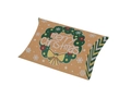 Detail of kraft paper Christmas pillow candy box with wreath and merry Christmas print - Flower Garland