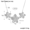 Halskette aus Silber-Edelstahl mit drei fünfblättrigen Blumenanhängern und Maßen - Stahlfarbene Blumenhalskette