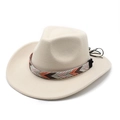 Chapeau de cowboy en feutre de laine blanc cassé avec ruban ethnique et mentonnière - M (56-58cm) / Beige