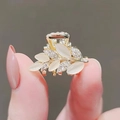 Golden leaf hair claw clip with white gemstones and sparkling rhinestones for women - Gold Cat Eye Leaf