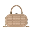 Sac boîte beige matelassé avec poignée tressée et bandoulière chaîne dorée - Kaki