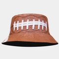 Détail de la texture football américain et coutures blanches sur ce chapeau bob réversible - M (56-58cm) / Motif Football Américain (No.3)