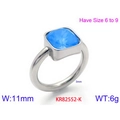 Ring aus Silber-Titanstahl mit quadratischem blauen Zirkonia-Solitärstein, Gr. 6-9 - Blau & Silber