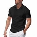 Detalle del polo negro para hombre en tejido gofrado con cuello de pico y estilo casual - Negro