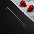Sleek 21.5cm black stainless steel straw with minimalist metallic finish on dark background - Black (Straight) 6*215mm