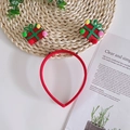 Weihnachtshaarreif mit roten Geschenkboxen, grünen Schleifen und bunten Bommeln auf Federn - Rotes Geschenkbox