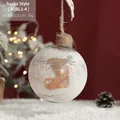 Pallina di Natale in vetro trasparente con paesaggio a calza e neve artificiale - Stile Calza di Natale