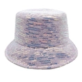 Détail de paillettes violettes scintillantes sur un chapeau bob en tissu pour femmes - Mauve Clair