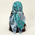Satijnen hoofddoek met luipaard- en paisleyprint in blauw en groen voor dames - 90x90cm / Marineblauw en groen (FJ939-2#)