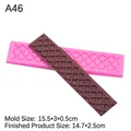 Molde de silicona rosa con textura trenzada y muestra de fondant marrón sobre fondo blanco - Estilo de Textura Trenzada (A46) / Rosa
