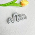 Gray marble ink pattern shark hair clip with a stylish wavy geometric design - Wave Shape 10.5cm-Grey