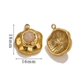 Pendente a fiore dorato con gemma rosa chiaro in dimensioni 18mm per 16mm - A-Quarzo Rosa