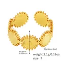Detailed view of golden stainless steel gear ring with 0.8cm width and 3.1g weight - US 7 / Gold-Disc Gear Style (Y020MDD250415)
