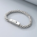 Pulsera de hombre en acero de titanio trenzado plateado con cierre rectangular y diseño moderno - Plata (KB101054-K)