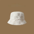 Bob d'hiver en laine d'agneau blanche avec motif damier en peluche et broderie - Style Damiers (Blanc) / Blanc