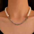 Pearl and silver metal chain necklace featuring a stylized BB letter pendant for women - Artificial Pearl Spliced BB Letter Style (White KX188)