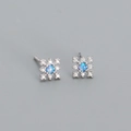 Orecchini a perno a fiocco di neve in argento S925 con opale blu e pietre di zircone - Argento 925 / Oro Bianco