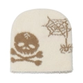 Détail du bonnet en peluche blanche avec motifs marron de tête de mort et toile d'araignée - M (56-58cm) / Beige