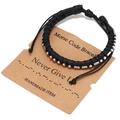 Bracciale codice Morse fatto a mano su carta kraft con scritta 'Never Give Up' incisa - Non Arrenderti Mai