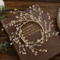 Handgefertigte goldene Krone mit Kristallperlen auf Buch für Hochzeitsschmuck - Innendurchmesser 11cm/79g / 11CM Gold Kranz