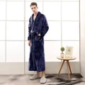 Peignoir homme en flanelle bleu foncé avec capuche et tissu en peluche épais et doux - M / Pour Hommes / Bleu Marine