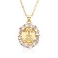 Collier avec pendentif ovale Vierge Marie plaqué or et zircons micro-pave étincelants - Rond Figure Religieuse Relief Strass (c256)