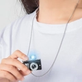Mini zwarte camera ketting met LED-lichteffect en zilveren kralenketting vrouwen - Camera Halsketting met Geluid en Flits (5969) / Zwart