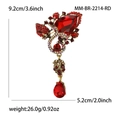 Spilla barocca in lega dorata con grande gemma rossa a goccia e strass colorati e brillanti - Rosso