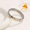 Pulsera elástica de acero inoxidable con eslabones plateados y rectángulos de pedrería - Estilo Zirconia de Tres Filas / Bicolor (Oro y Plata)