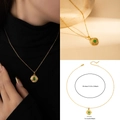 Collier en acier titane doré avec pierre ovale verte et texture spirale vintage - Pierre Verte Ovale