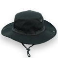 Detalle de sombrero de sol negro con ala ancha y orificios metálicos con cordón ajustable - Talla única / Negro (103g)